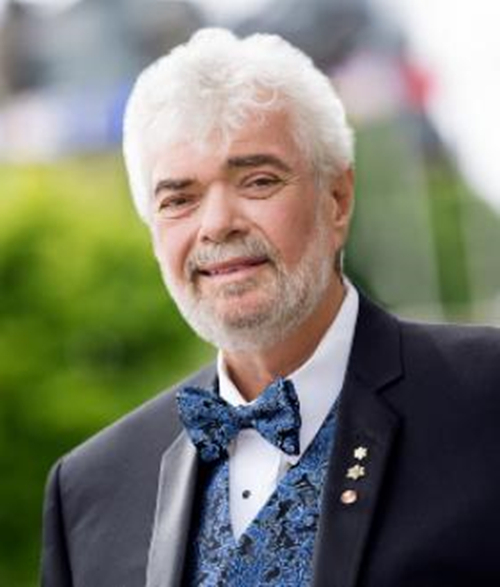 新闻稿-Frank Plummer.jpg