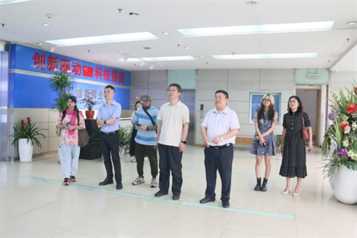 重庆大学生物工程学院与威斯腾生物产业研究院签署产学研合作协议